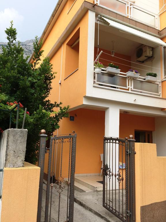 Apartment House Aria Baška Voda Exterior foto